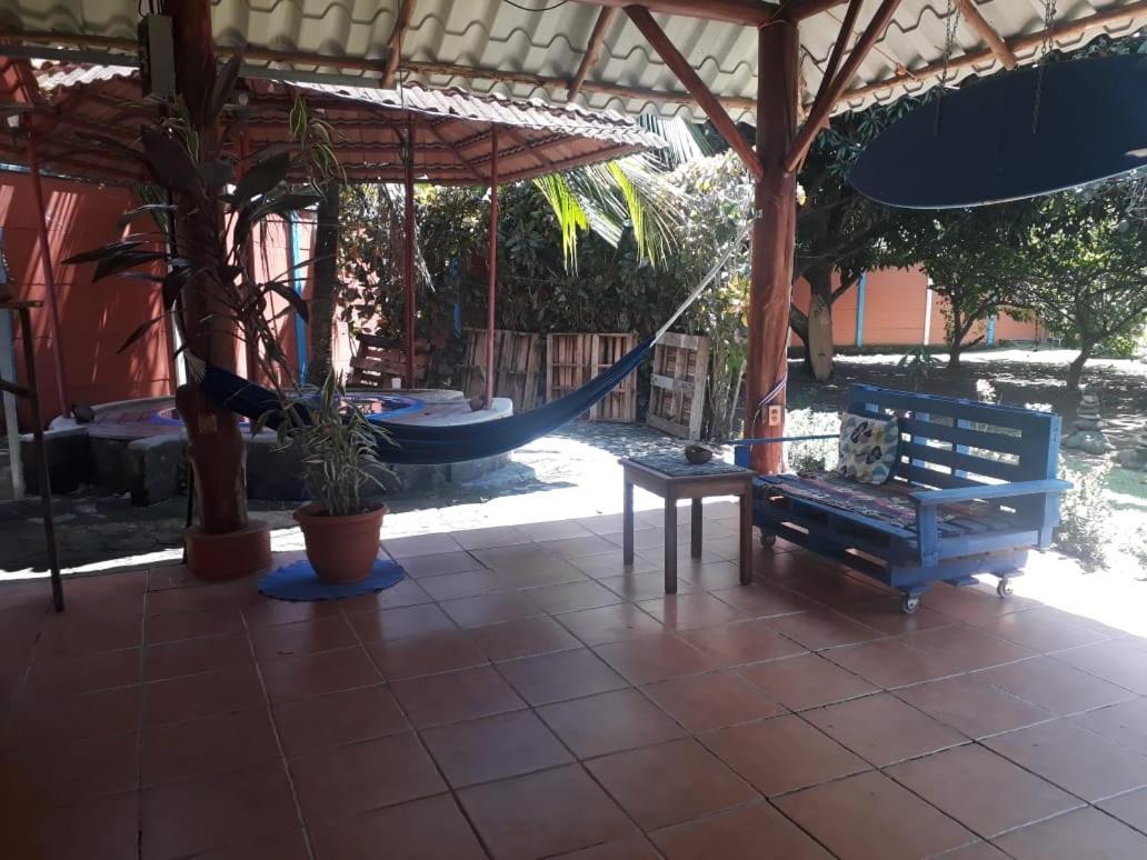 Casa Ballena Eco Hostel Uvita Bagian luar foto